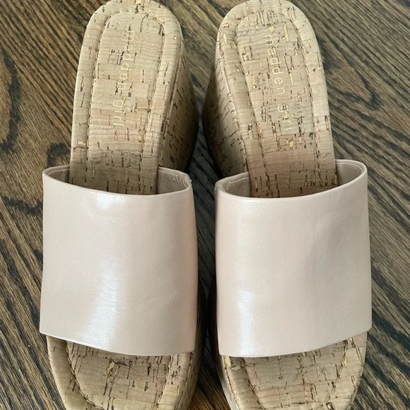 Madden Girl Pink Wedge Sandals - Picture 3 of 7